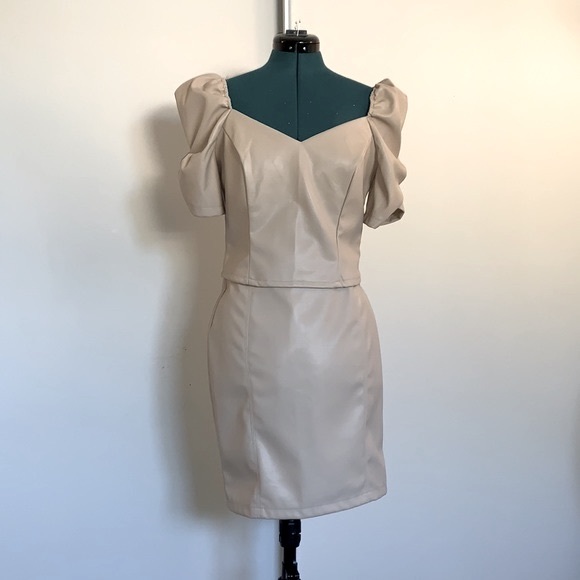 Haute Monde 2 Piece Faux Leather Matching Set - Picture 1 of 9